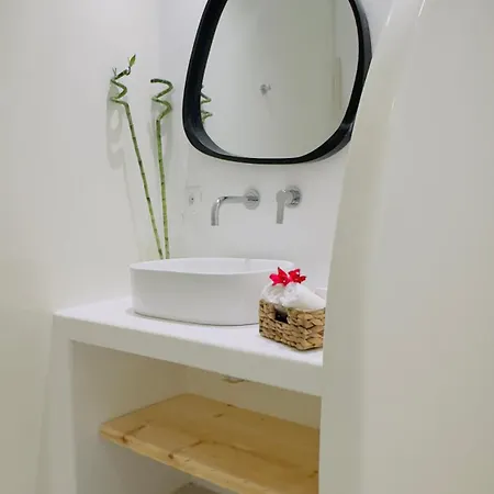 Michelangelo Apartment *